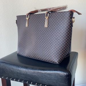Brand new tote bag